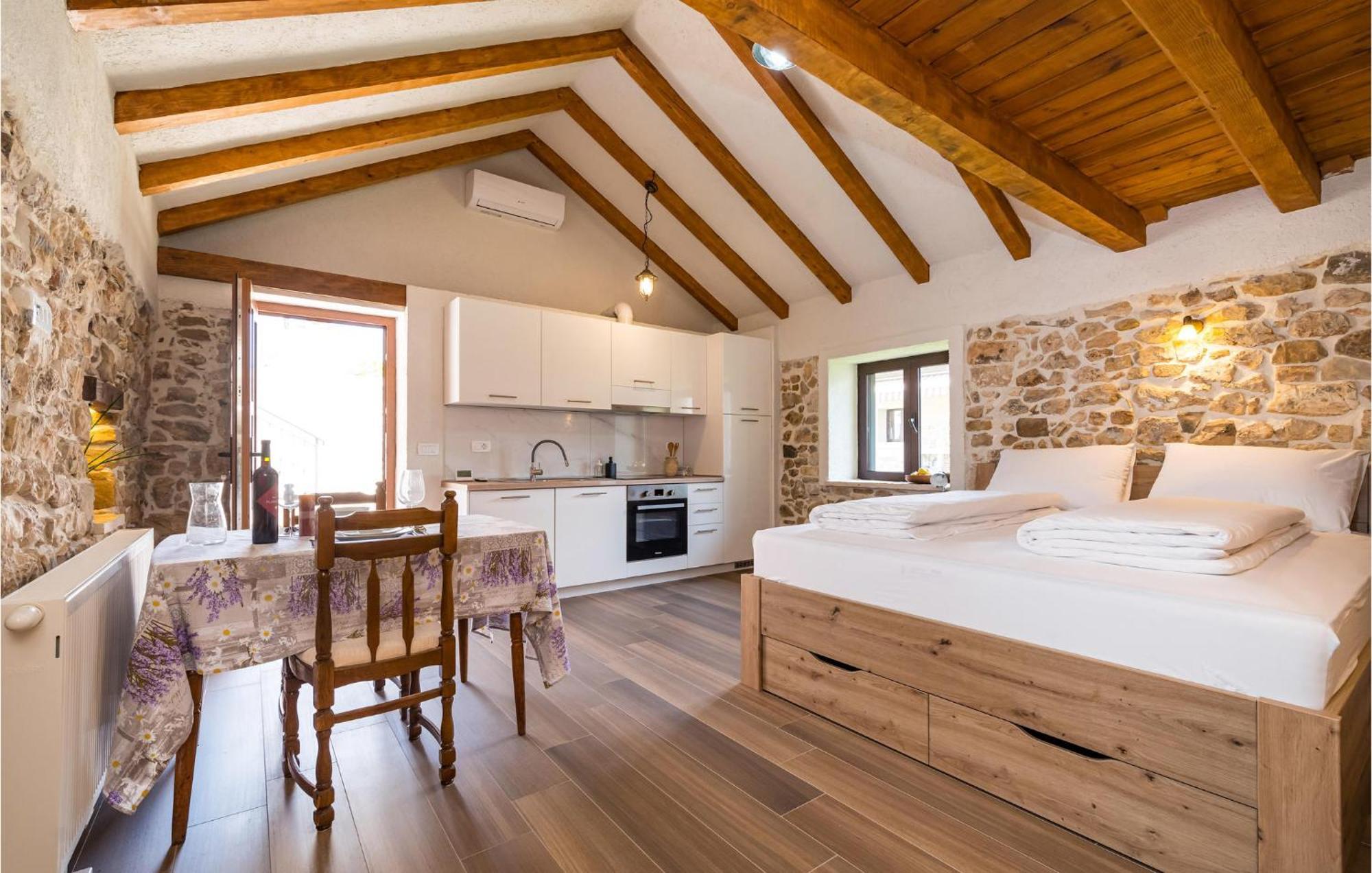 Pet Friendly Home In Murvica With Kitchen Eksteriør billede