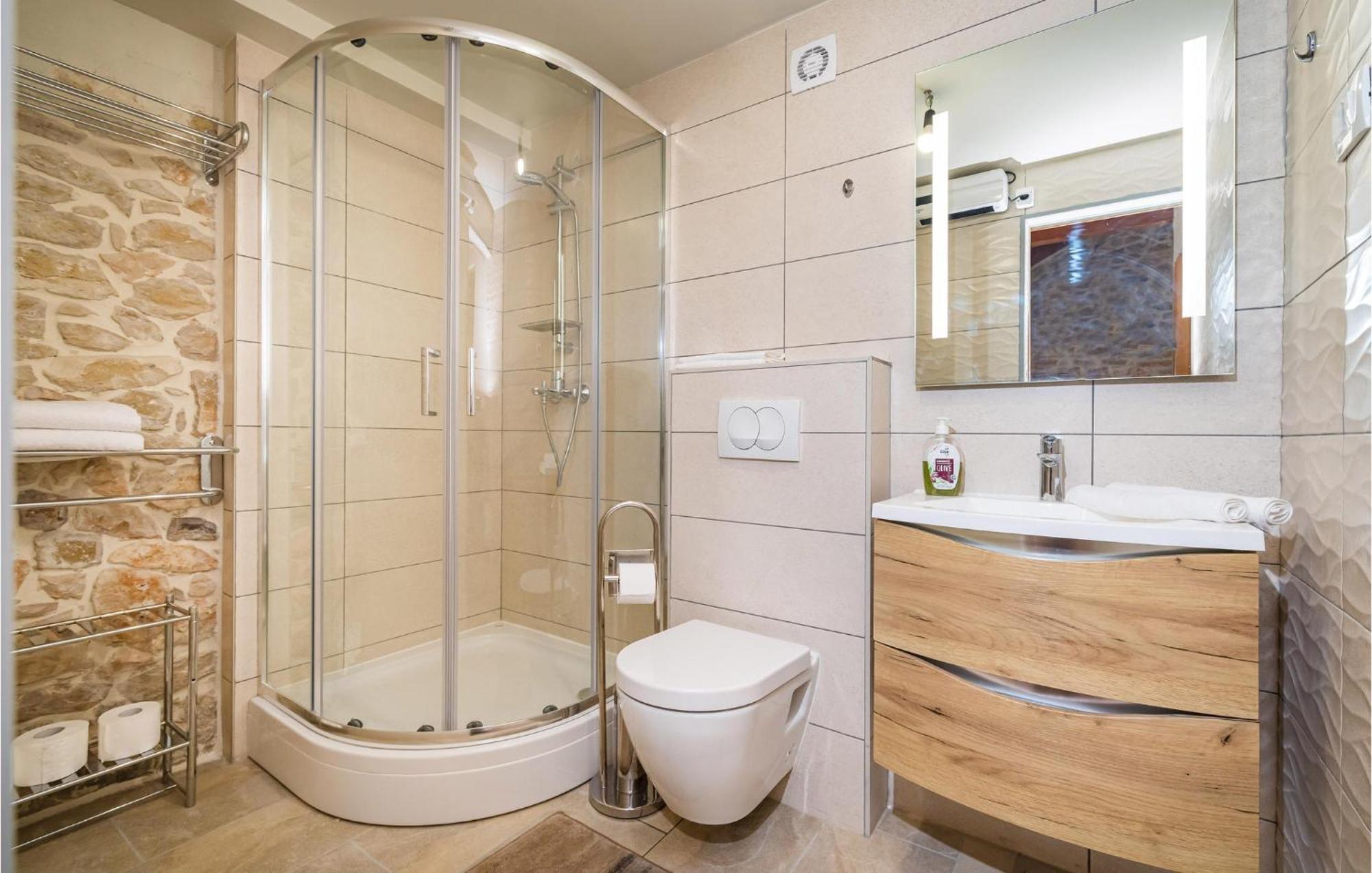 Pet Friendly Home In Murvica With Kitchen Eksteriør billede